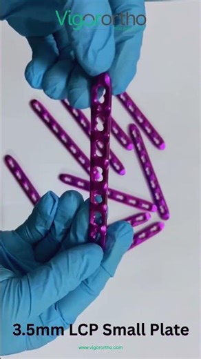 Small LCP (Locking Compression Plate)
