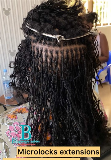 Microlocks Extensions installations to give a try today. Did you know we use human hair? Our extensions are hand made It can be colored as desired Treadted as you real human hair Book a consultation appointment today. see you soon.. #bigwayssalon #microlocksextensions