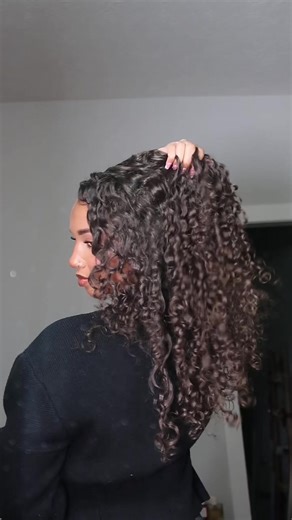 Breaking a curly cast with the elixir ultime oil 🍯@Kérastase | kerastase elixir ultime oil