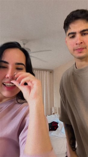 Jennifer Delgado Ferrer on Instagram: "Les presento a nuestras esponjitas ❤️‍🩹🧿🦖🥹😂😂 #baby #famili"