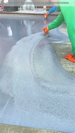 Smoothing the Surface: How Self-Leveling Concrete Transforms Floors
