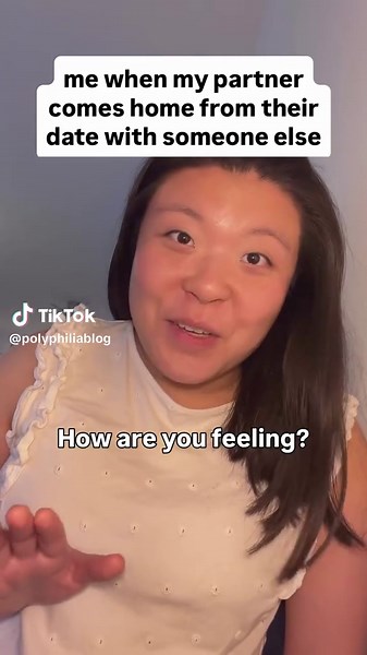 Navigating Boundaries in Polyamorous Relationships