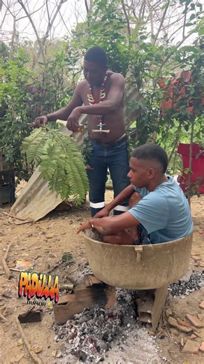 padilla humor on Instagram: "Para la suerte #padillahumor #reelviral #humor #viral"