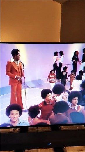 Saturday soul train😎