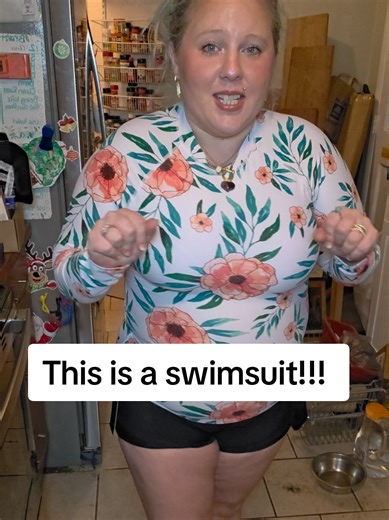 You can't tell me this isn't cute. And it's gonna keep me covered from the sun on top of hiding so insecurities.. And I can chase my kids without having a wardrobe malfunction. @Plus Size Swimwear #daci #swimwear #swimsuit #plussizeswim