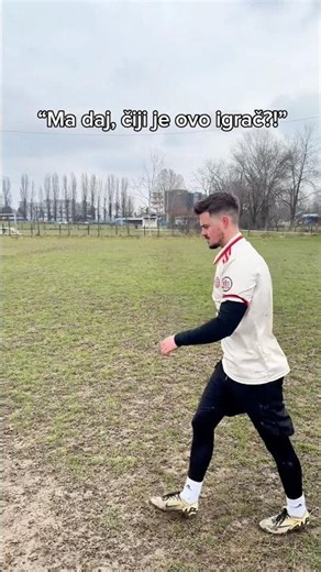 Kome se ovo barem jednom dogodilo? 😅⚽️ #fudbal #football #nogomet #footballshorts #funnyfootball