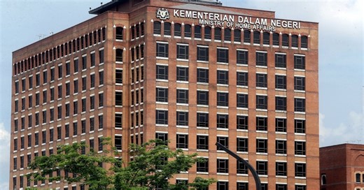 Dasar baharu penggajian ekspatriat bermula 1 Jun - KDN | Berita Harian