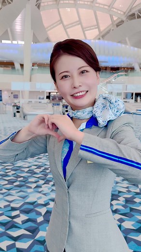 ポムポムプリンとANAのダンスパフォーマンス