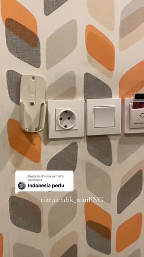 Kepentingan Plug Universal untuk Travel