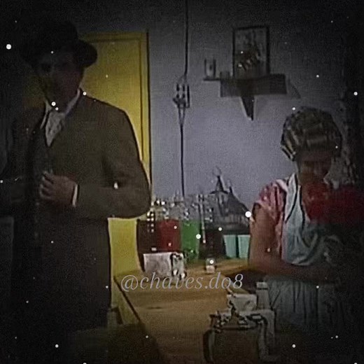 Chaves e Seu Presente Especial do Professor Girafales