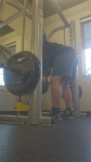 smith machine reverse grip row 225lbs 12 reps #gymtok #cut #fyp #lifting #backday