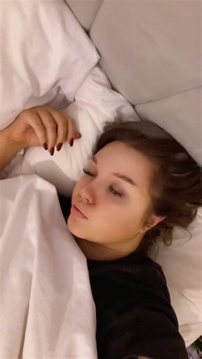 Achieving the Perfect Hairstyle with Hairspray: A Step-by-Step Guide