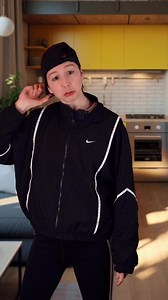 🤣 Living with Mike 😅 #english #learnenglish | carokowanzenglish