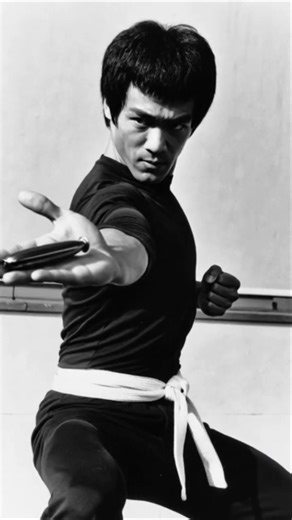 Bruce Lee - stopping a bullet with His Hand 1967 #brucelee #kungfu #martialarts #karate