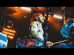 Twenty One Pilots - "Addict With A Pen" Live (The LC 2013)