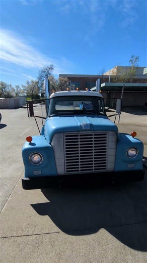 1966 International Harvester 1600 Semi Truck Custom – Vintage Big Rig