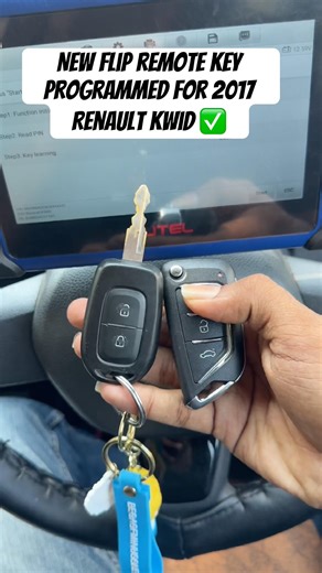 New flip remote key programmed for 2017 Renault Kwid. Fast, secure service in Chennai. Call now.