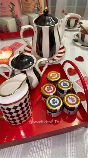♥️☕️ Queen of Hearts theme tea party #teaparty #galentinesparty #food #themedparty #queenofhearts
