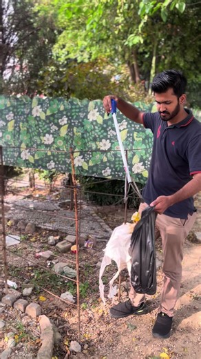 Clean & Green Pakistan 🇵🇰 is our mission #servingthenation #gogreenpakistan #climateaction #wastecollection #volunteering