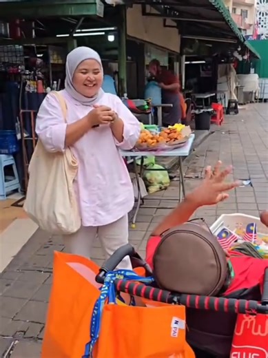 Cant believe a year had passed, felt like everything happened in a blink. 2025, a year of overwhelming love and empowering opportunities. See you next year.Thank you❤️ #fypmalaysia🇲🇾