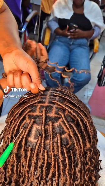 Ombre Knotless Box Braids: A Stylish Hair Tutorial