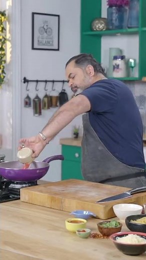 Pink Sauce Pasta / Parma Rosa Pasta Recipe #YouTubeShorts