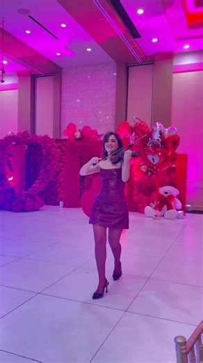 Dynamic Violin Performance that Captivated the Audience