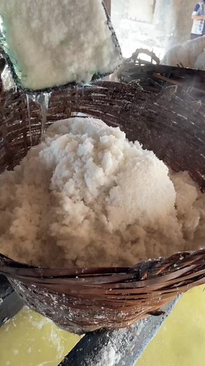 Traditional Salt Making Process in Pangasinan | How to Make Salt