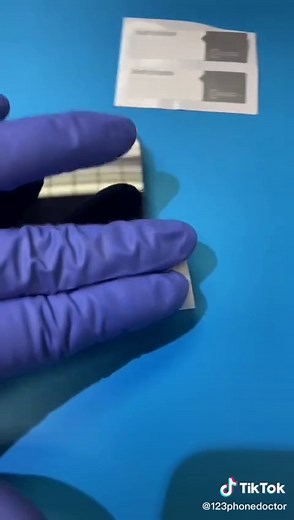 How to install screen protector on iPhone #123phonedoctor#iphone12#iphone13#apple#screenprotector#installation#how#learn#tutorial#teach#accessories#frederick#md