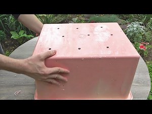 Old Container Upcycled into DIY Craft