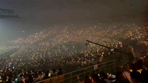 【treasure】tme的《orange》大合唱 因为太幸福看哭了