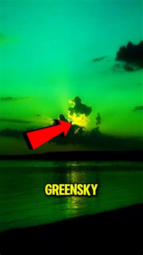 TOP 3 ATMOSPHERIC PHENOMENA THAT DEFY EXPLANATION 🌩️😱