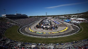 Martinsville NASCAR Cup race not being shown live on Fox