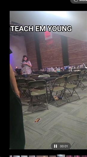 1.7K views · 51 reactions | This was a proud mama moment ❤️ My husband had a sold out show and as I was putting up the merchandise my kids were helping to bus the tables even though the employees there had tried to convince them otherwise. Homeschooling isn't just teaching them to read and write...it's teaching them too have a strong work ethic that doesn't require you being told what to do, but rather to assess the situation and take charge. #homeschool #proudmom | Keely Orta | Facebook