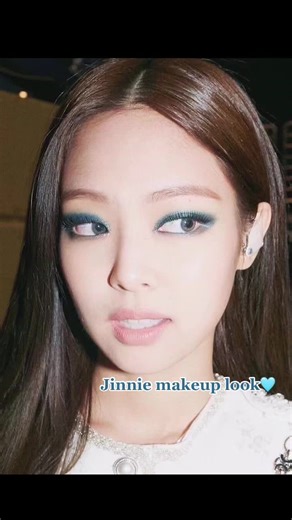 *jennie makeup tut 🩵 #fyp #foryou #foryoupage #makeuptutorial #jennie #jennieblackpink #jenniemakeup #blackpink #makeuptutorial #bluemakeup #viral #trending #tiktok #viralvideo #اكسبلور #جيني
