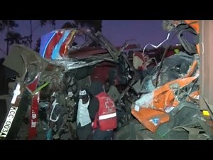 At least 30 dead in Kenya horror crash