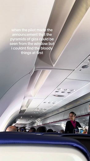 Flying Over the Pyramids of Giza: A Pilot's Announcement