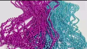 POHU Baby Gender Reveal Beads Decorations Supplies 6mm Round 33 Inch , 50PCS Pink Blue Gender Reveal Necklaces, Baby Gender Reveal Ideas, unisex adult Gender Reveal Party Accessories