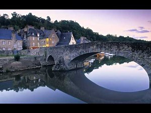 KORNOG - LA-BAS DANS LA PRAIRIE/RONDS DE ST-VICENT (Traditional Breton music)