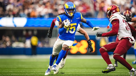 HIGHLIGHTS: Rams WR Demarcus Robinson takes end-around for a speedy 24-yard run against the Commanders