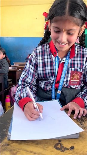 Talented Mini Artist 🎨😍 #art #artwork #artist #sketch #youtubeshorts #shorts #kvians