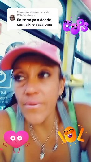 Animated Bus Journey: Engaging Reactions in Colorful Style