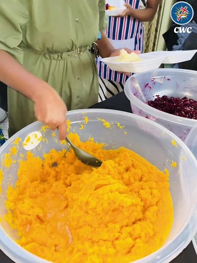 Kushiyana ukupheka nokuphaka 🙌🏽🔥 Sibonge kwi catering team yase CWC 😊 #HappyEaster #AfmCwc #food #ChristianTikTok