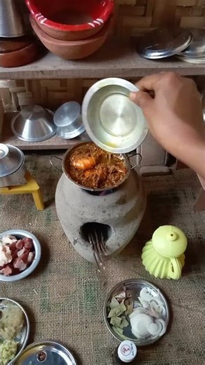 Easy recipe for roasting shrimp and fish in a mini kitchen | cooking | village life | shorts