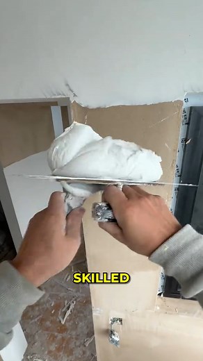 Benefits of Applying Putty Before Painting. #WallPuttyWork #InteriorFinishing | Hands Creation | Facebook