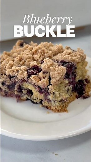 Easy Blueberry Buckle Recipe #blueberry #easyrecipe