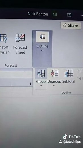 How to Create Collapsible Groups in Excel #shorts