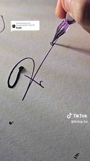 Learn How to Sign the Letter R in ASL