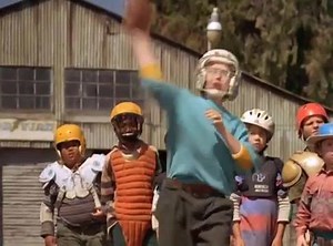 🏈🎬On October 14, 1994 the film “Little Giants” was released in movie theaters. The film stars Rick Moranis and Ed O' Neill as brothers in a small Ohio town, coaching rival Pee-Wee Football teams. The film also features NFL stars John Madden, Emmitt Smith, Bruce Smith, Tim Brown, and Steve Emtman.🎬🏈 | Davenport Sports Network