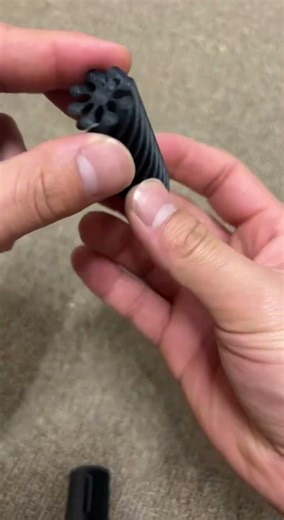 Impossible 3D Print? Twisted Helix Structure Test